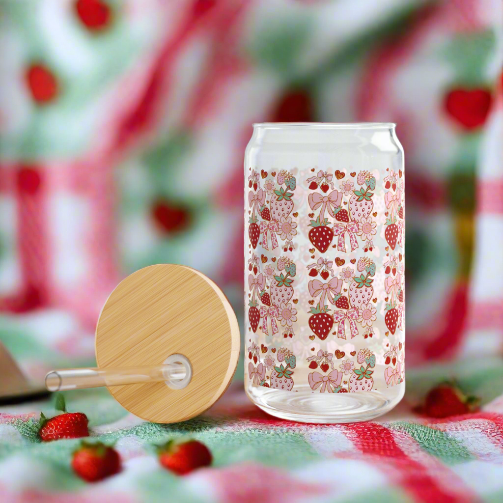 Strawberries and Flowers Sipper Glass 16oz